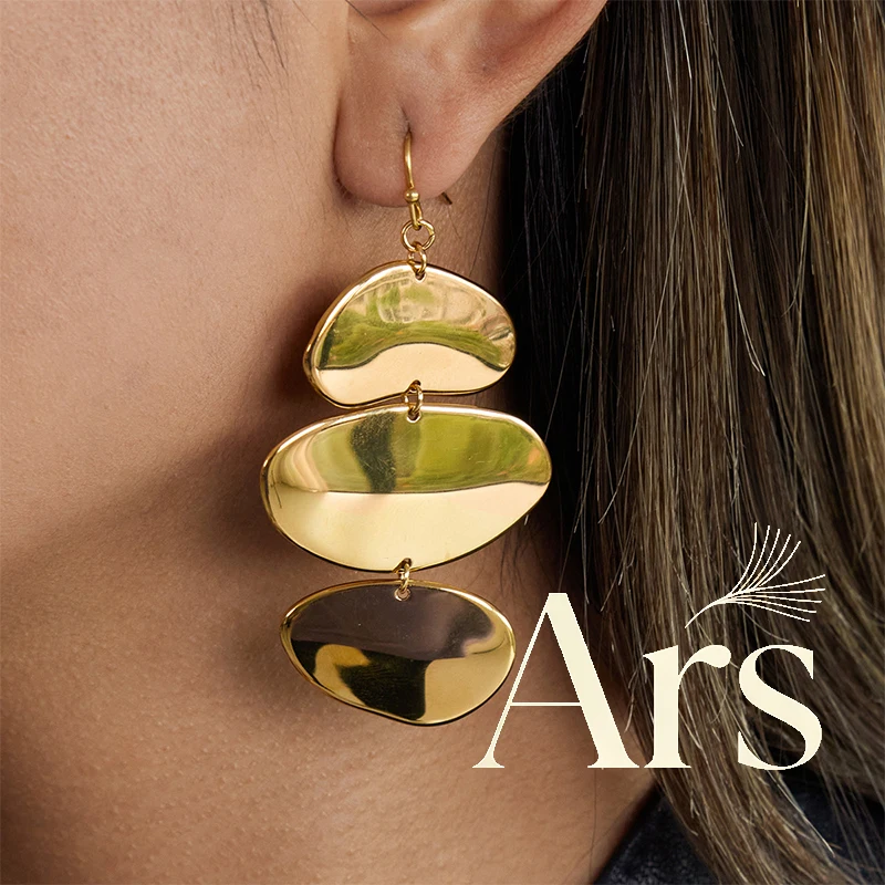 Ars 18K Gold Plated Triple High Polish Metallic Sequin Pendant Necklace for Women Minimalist Stainless Steel Chain Necklaces