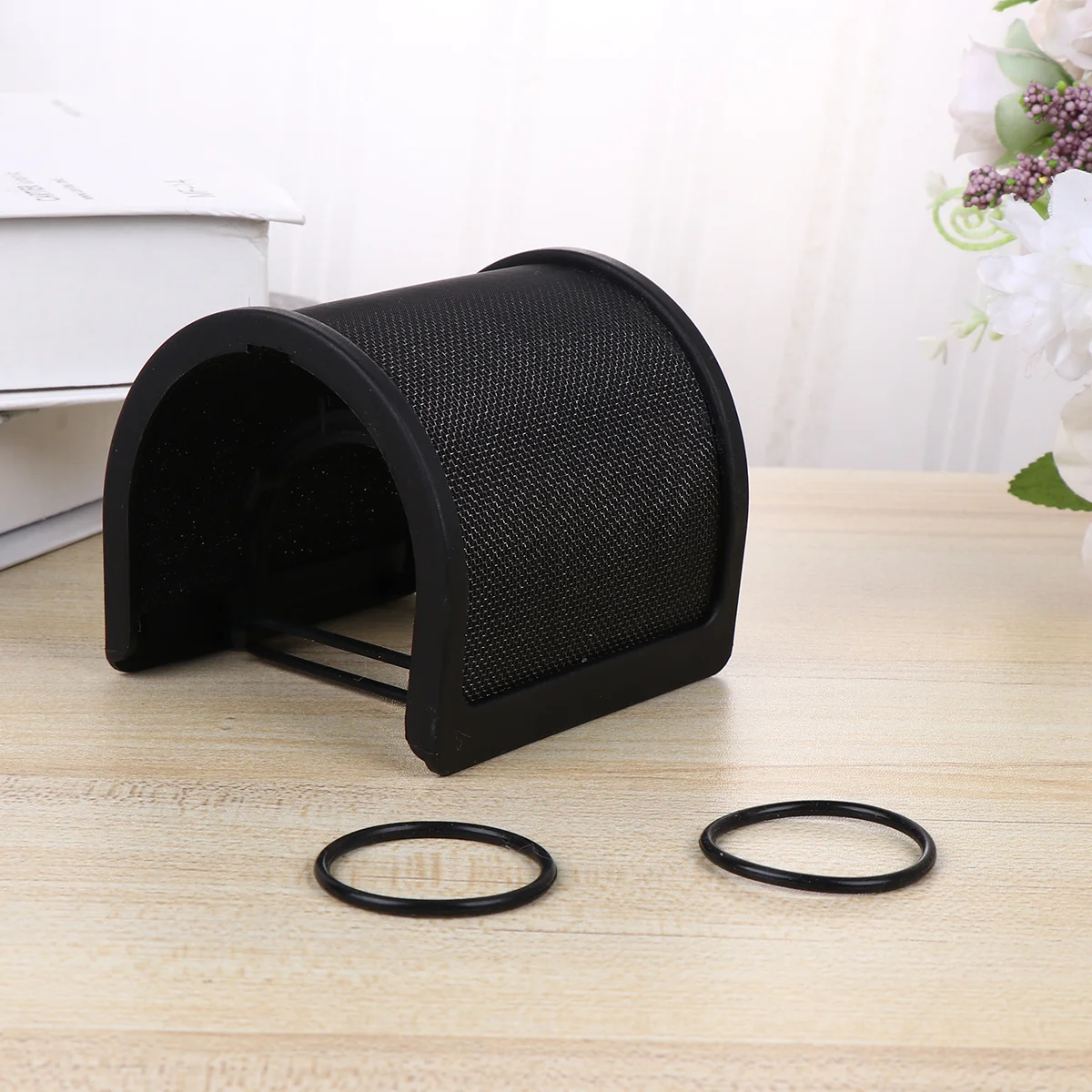 

Triple Layer Microphone Windproof Filter Shield Black Noise Reduction Mic Cover for Recording Streaming Prevent Saliva Breath