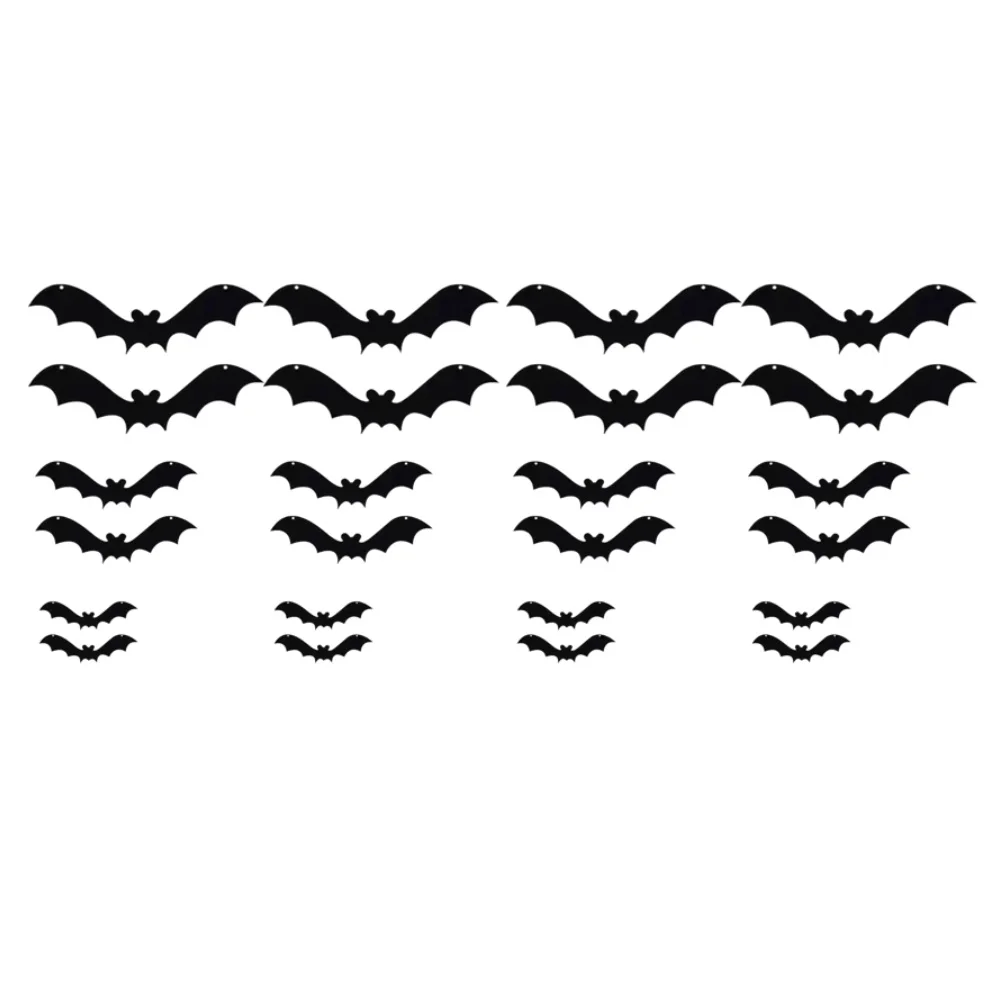 24PCS Glow In The Dark Felt Bat Hanging String Set Multiple Sizes Luminous Flying Mammal Ornaments For Halloween Party Home Deco