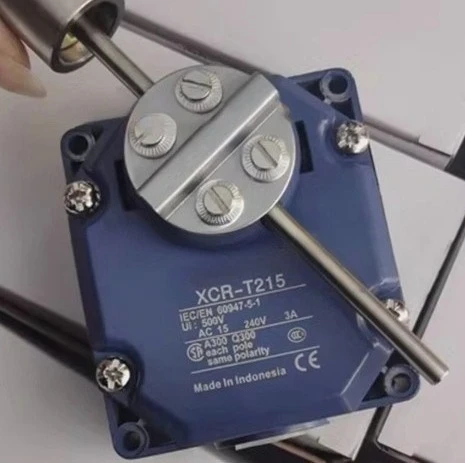 Brand New Original Limit Switch XCRT215 In Stock Fast Delivery