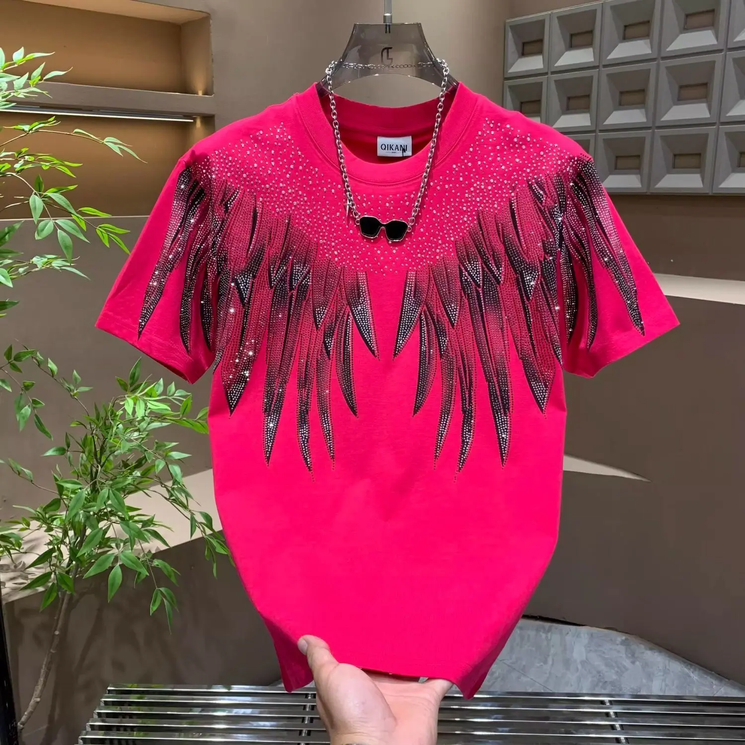 

Trendy T-Shirt UNISEX Fashion Rhinestone Summer Short Sleeve New Printed Wings Loose Round Neck Top Kpop Hipster Funny Tshirt