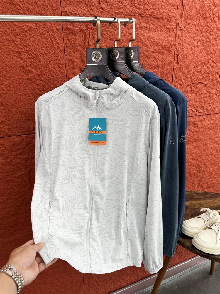 

UV Protection Outdoor Jaet Men's Summer Faionable Loose Long Sve Lightweight Cool Feeling Hat Included Casual Coat