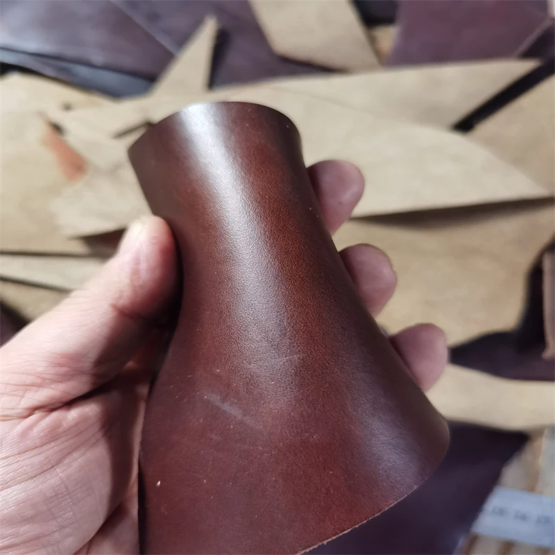 

Кожаные обрезки Horween коричневого цвета, ручной работы, из вощеной коровьей кожи, для шитья, рукоделия, аксессуаров и домашнего текстиля