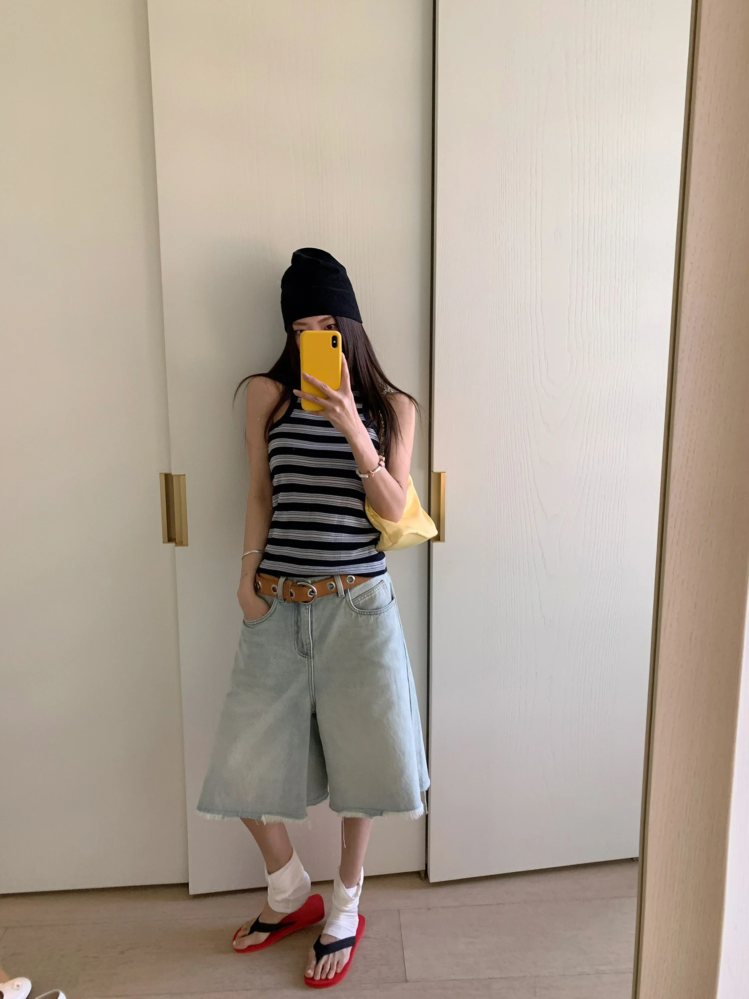 

Модные джинсы до середины икры для женщин, весенняя коллекция, с застежкой на пуговицах, джинсовые брюки с завышенной талией