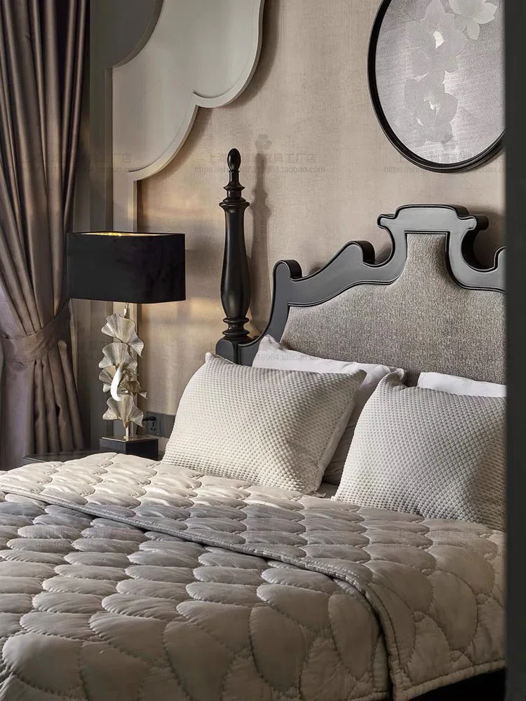 Solid wood high-end villa 1.8 meters master bedroom wedding bed, high back Roman column double bed