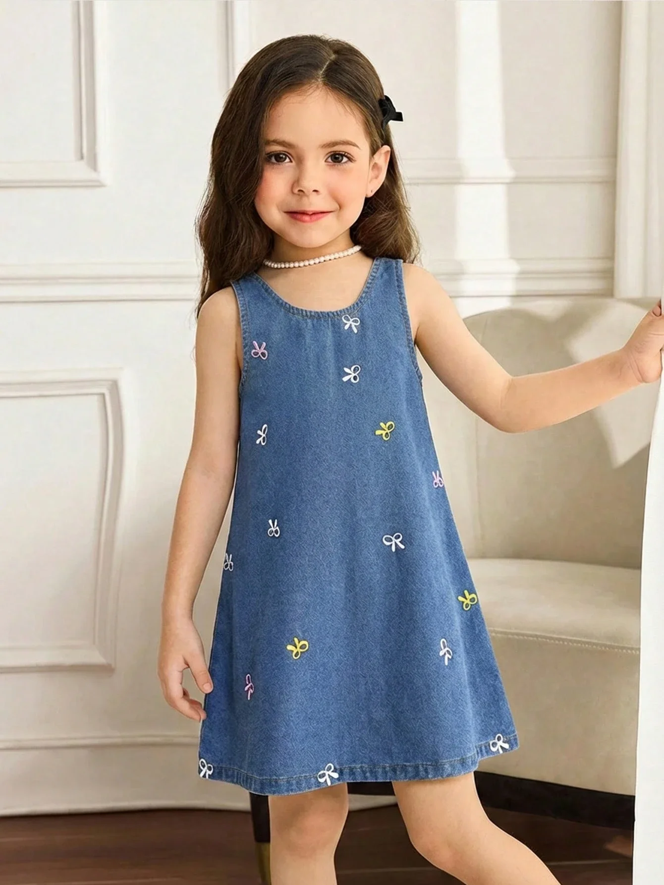 

Женское джинсовое платье без рукавов с красочной вышивкой в виде банта, повседневный летний наряд