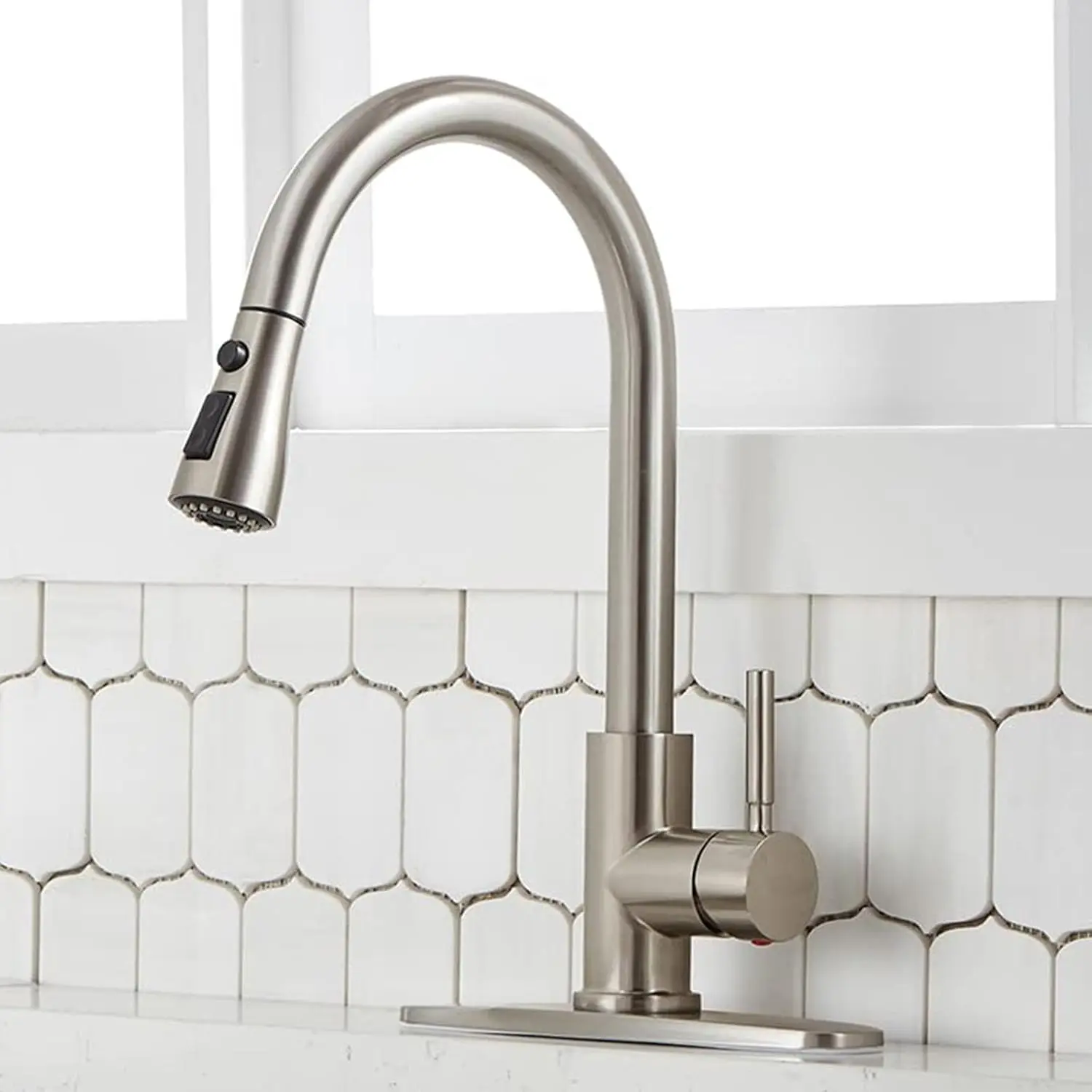 

Смеситель для кухни с выдвижным распылителем, матовый никель, нержавеющая сталь, смеситель для раковины с одной ручкой для кухни, бара, автофургона