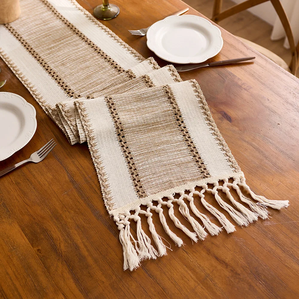 Wide Striped Table Flag Cotton And Linen Bohemian Tassel Dining Table Suitable For Summer Home Decoration And Festival Activitie