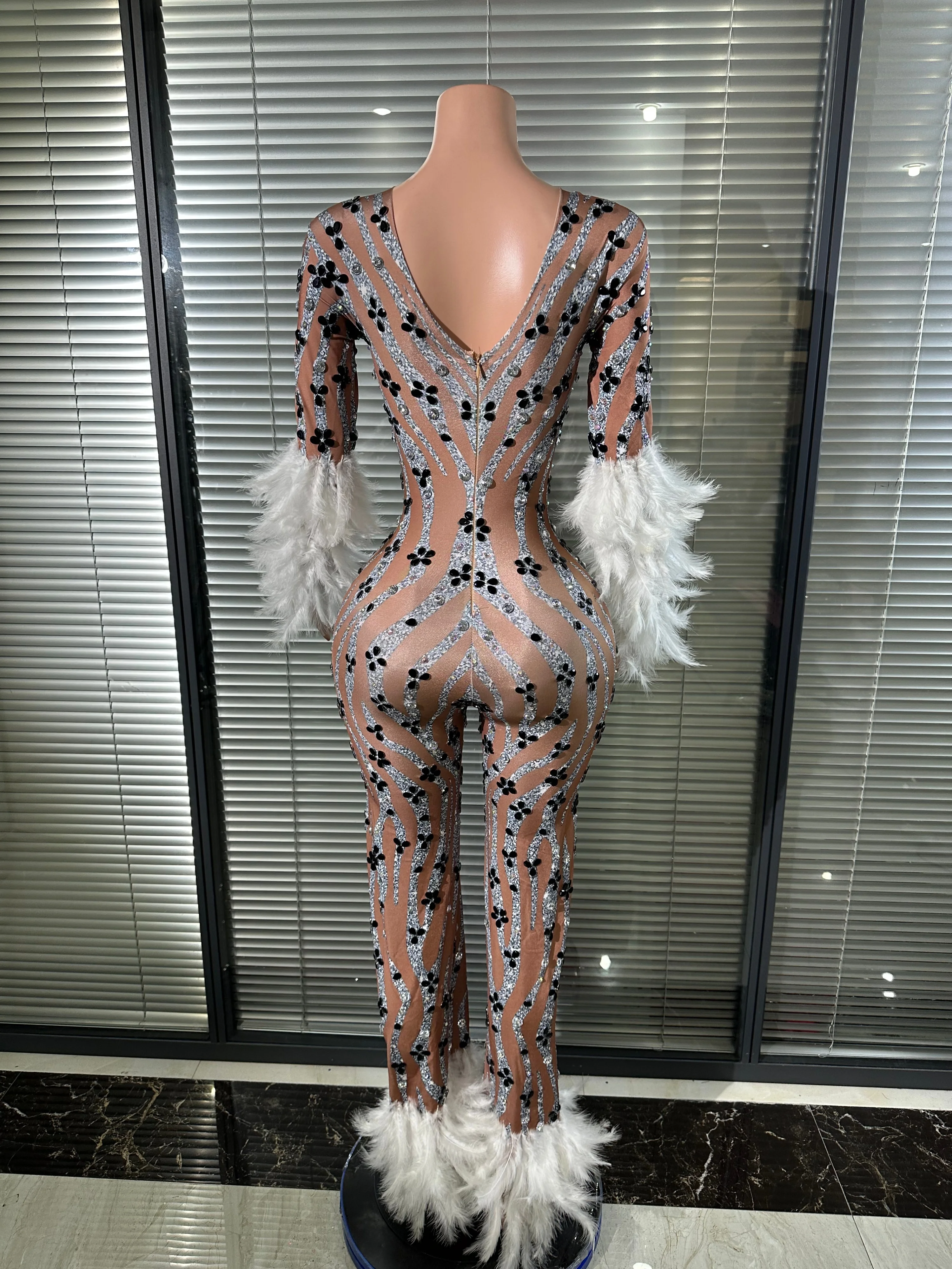 

Sexy Diamonds Mesh Transparent Stretchy Furry Cuffs Jumpsuit Women Performance Singer Costume Nightclub Festive Events