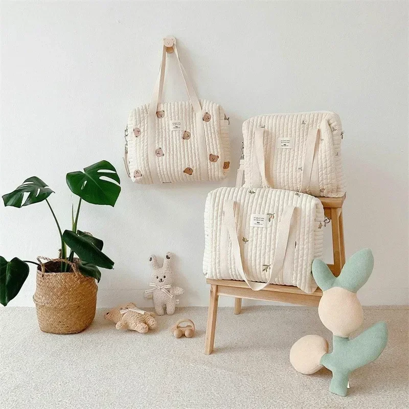 Cute Bear Flower Cotton Embroidery Mommy Bags Pattern Baby Beige Cotton Fabric Zipper Diaper Handbag for Mother and Babies-Bag