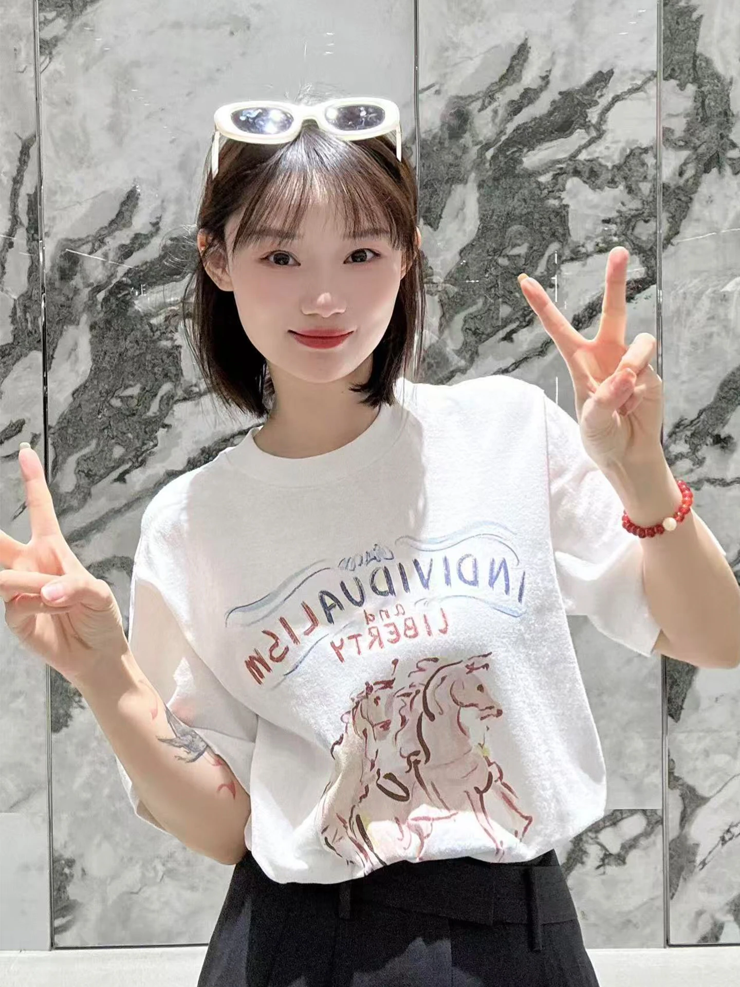 

Новинка 2026: Женская трикотажная футболка из чистого хлопка с принтом знака зодиака, свободного кроя, утягивающая, с коротким рукавом, повседневная