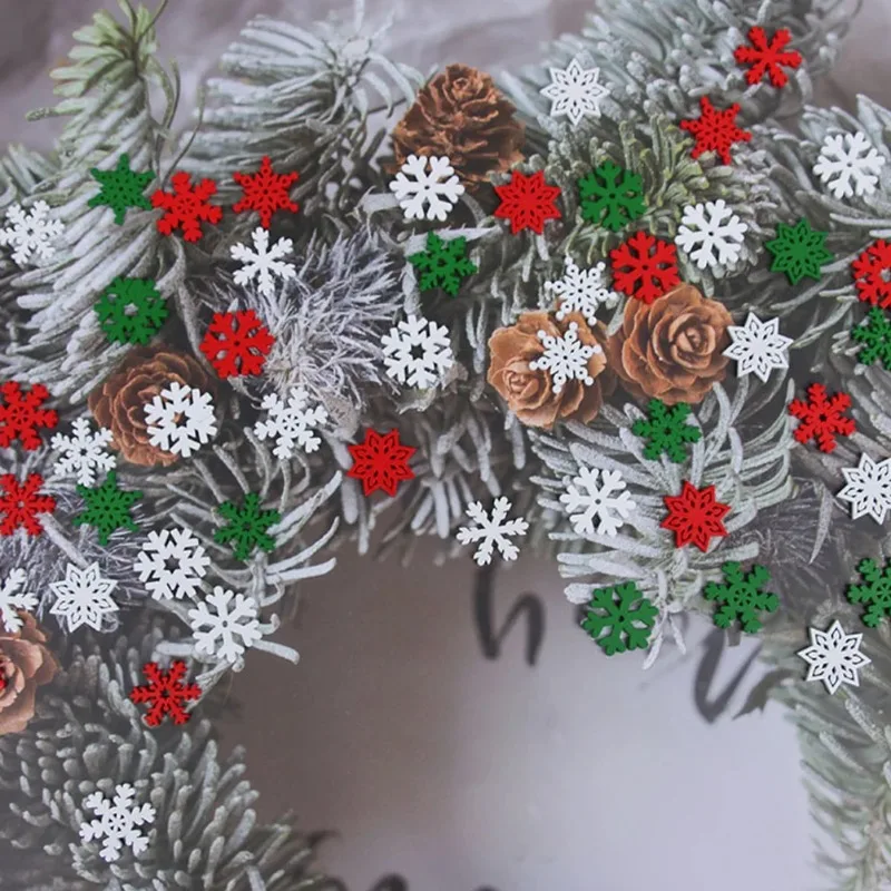 Latest Models Wooden Snowflake Cutouts Christmas Tree Hanging Ornament DIY Craft Xmas Home Decoration Supplies