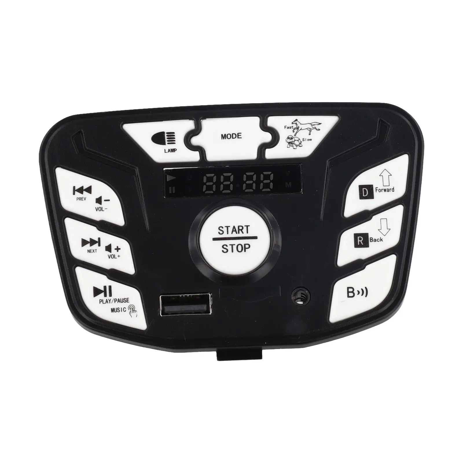 ركوب كيدي على وحدة التحكم في السيارة مصممة لتوفير وظائف متعددة بما في ذلك رواية القصص وتشغيل الموسيقى