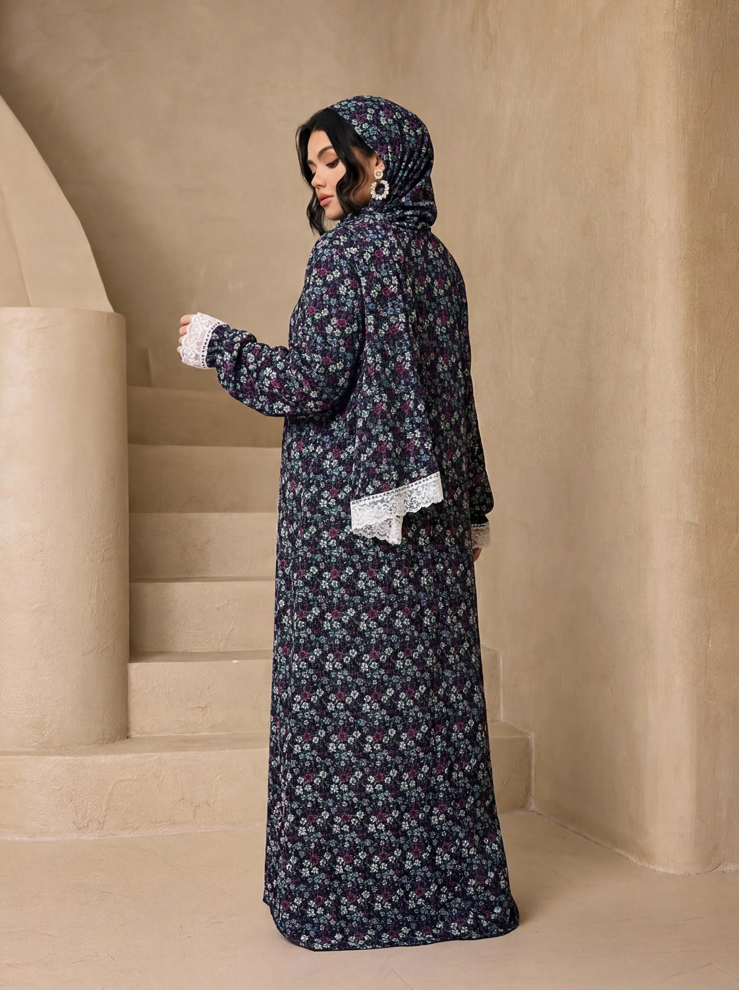 Set Abaya Bunga-bunga Kecil 3 - Ascot Neck Scarf ulasan dan harga
