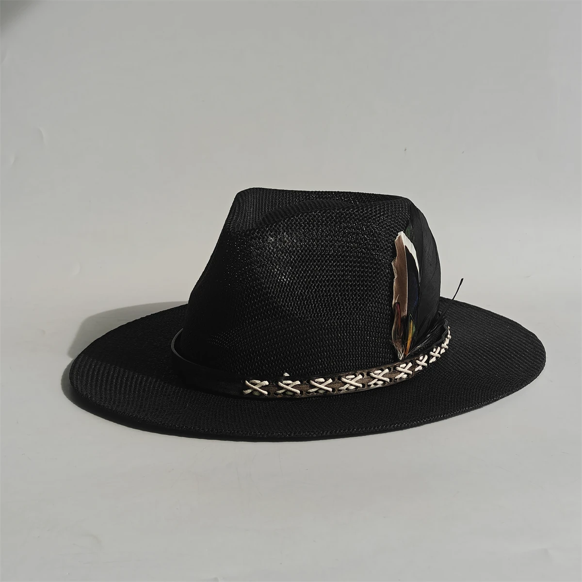 Handwoven Hat Feather Accessorie Men Wide-Brim Panama Jazz Hat Outdoor Sun Protection Straw Hat Unisex Style for Spring & Summer