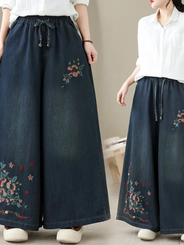 

Korean Japanese High-End Embroidered Denim Jeans Women's Large Size Design Sense Commute Anti-Aging Straight Leg Pants