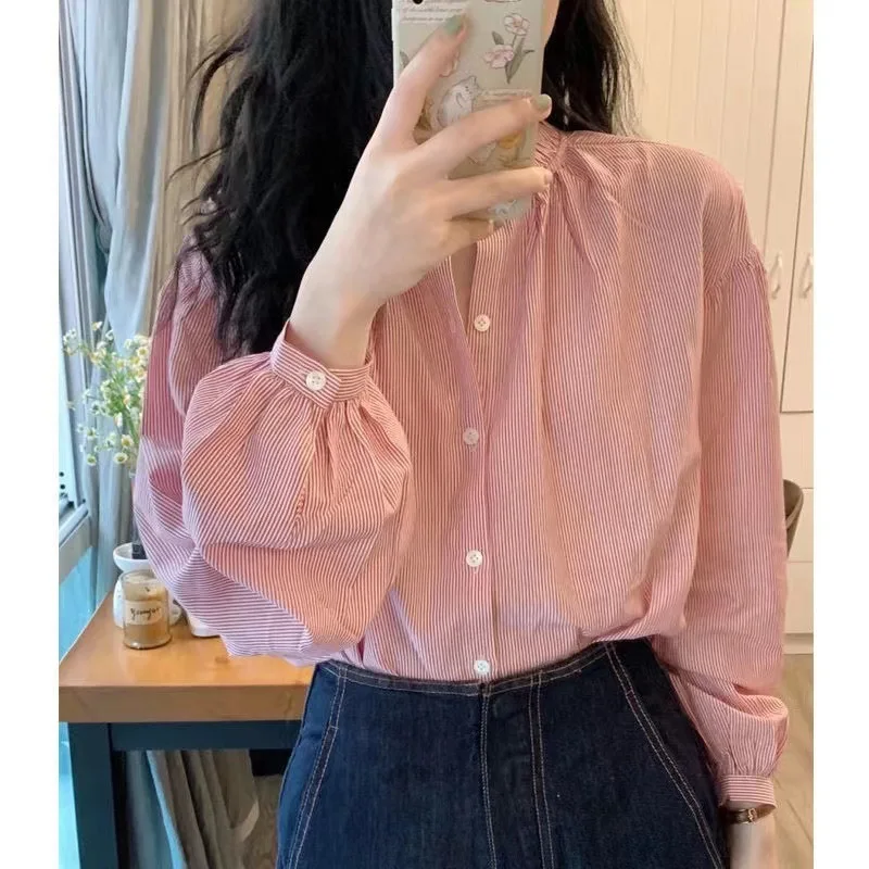 Pink striped shirt for women's 2024 summer design feel French high-end shirt small and chic top Leisure Versatile AUBN