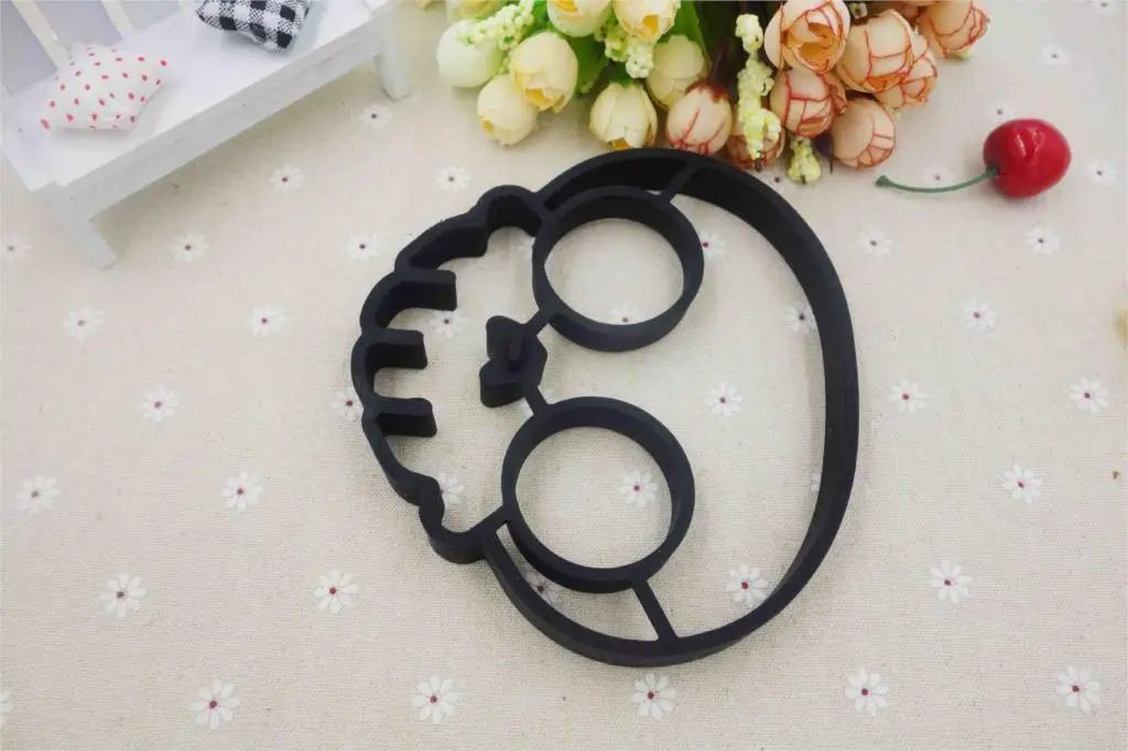 Cute Silicone Skull Egg Fried Shaped Mould Shaper Ring Kitchen Cooking Tool D893