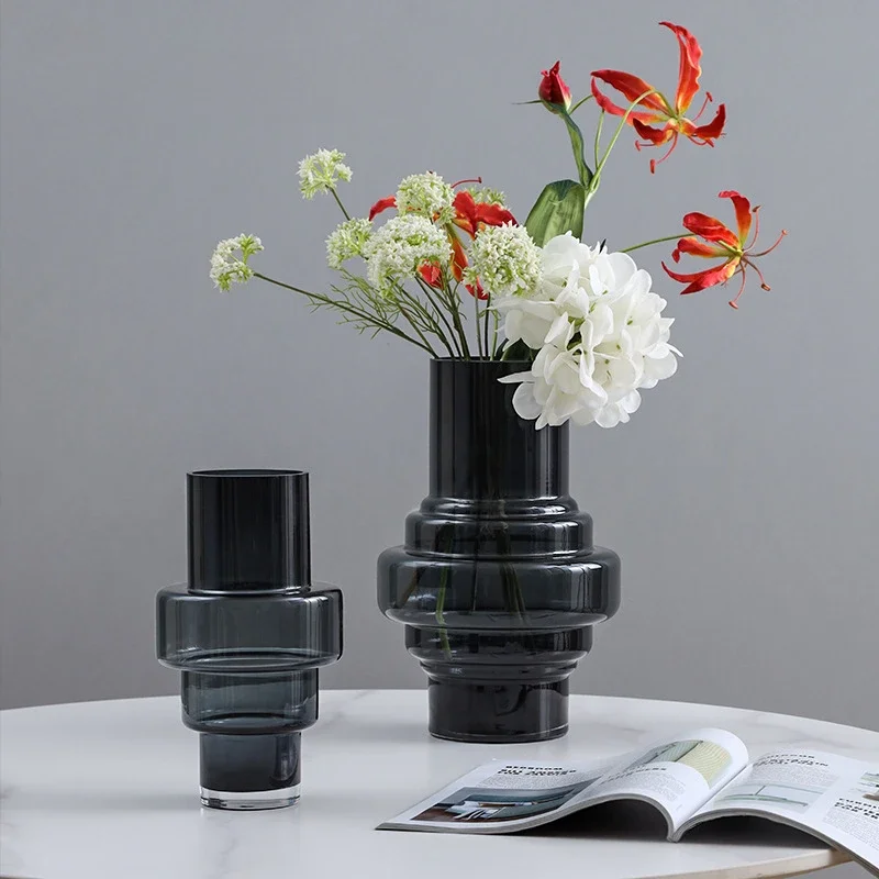 مزهرية زجاجية مستقيمة سوداء بسيطة وحديثة، طاولة طعام لسطح المكتب وغرفة المعيشة وغرفة النوم وديكور فني للمنزل