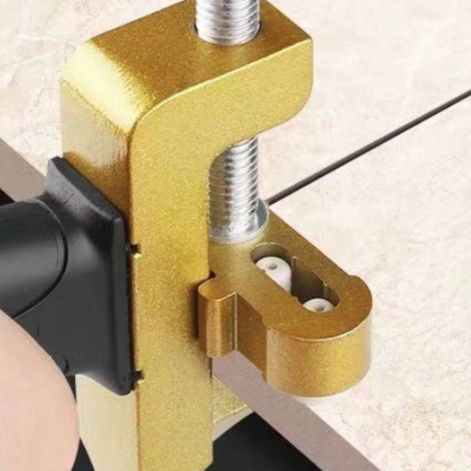 أداة قطع البلاط والزجاج 2 في 1 - مراجعة Tile Cutter Scoring وسعره