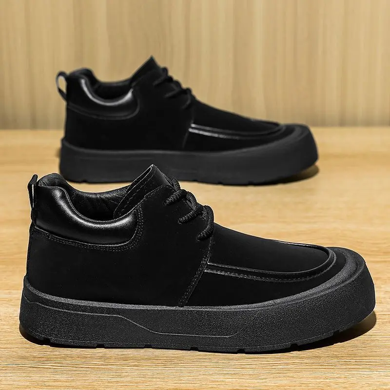 Męskie botki na grubej podeszwie w stylu brytyjskim, z okrągłym noskiem, podwyższające wzrost, w stylu business casual, czarne, model 2025.