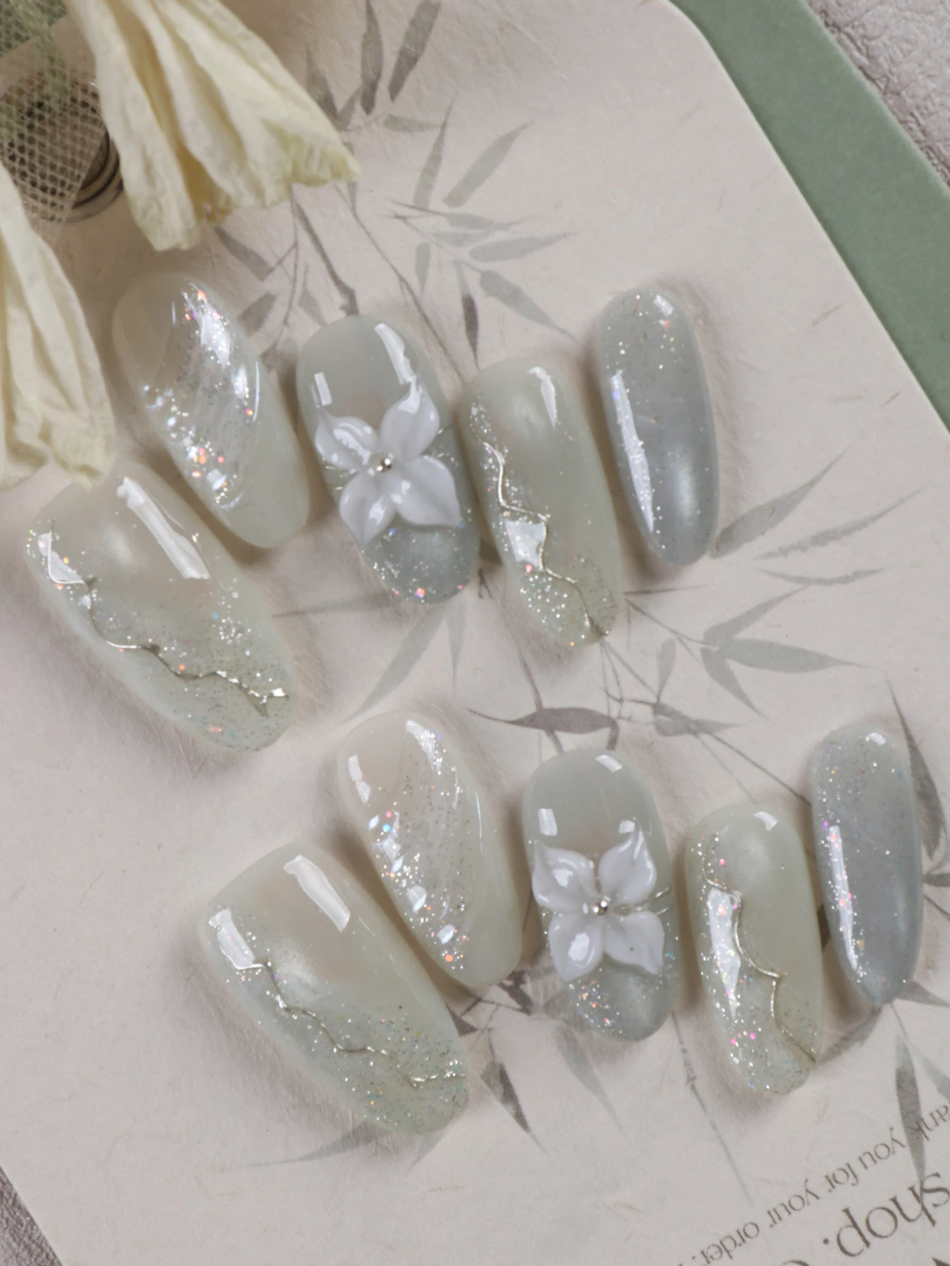 10Pcs Press on Nails  long Green Cat's Eye carving nail art Fake Nails Includes 1 Sheet Adhesive Tabs & 1 Pc Mini File