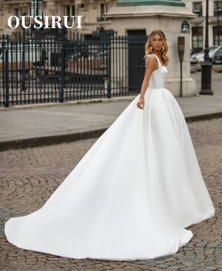 Sleeveless Bow Draped Ruched Bride Gown Court Train Simple Sweetheart A-Line Wedding Dress Robe De Mariage 2024 Nouveauté