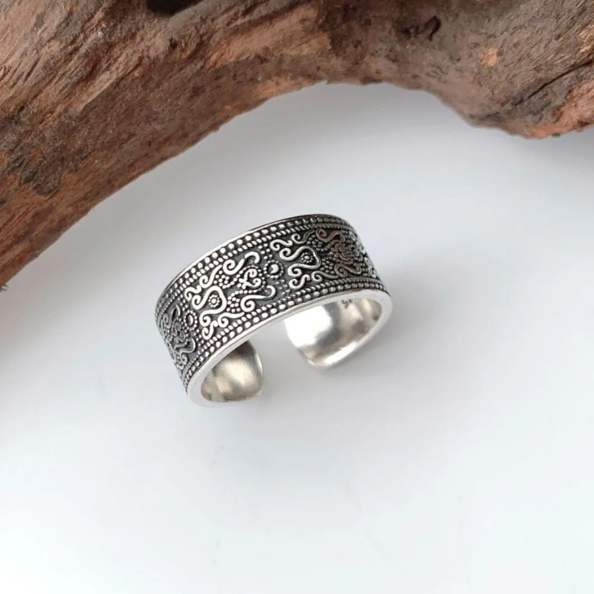 WJFH-ARTS Exquisite Retro Carved Patterns Palace Elements Open Ring For Women 925 Silver-Plated Rings Jewelry Wholesale кольцо