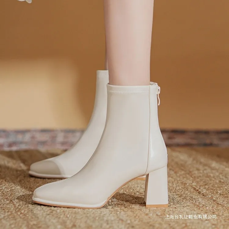 bottes-a-talons-hauts-avec-polaire-pour-l'automne-et-l'hiver-2025-nouvelles-bottes-slim-associees-a-des-jupes-et-des-bottes-courtes-pour-femmes