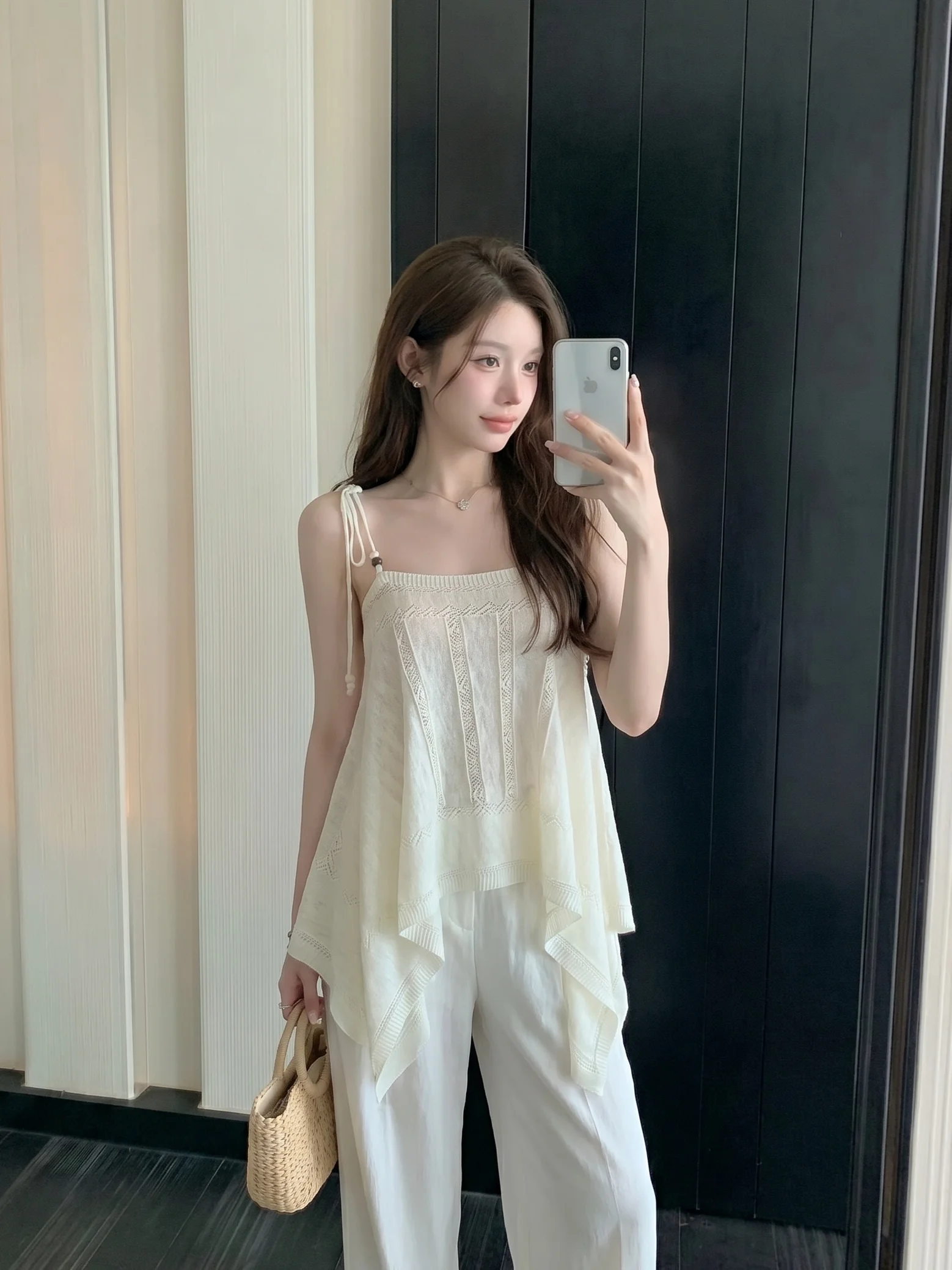 

Bohemian Style White Hollow out Knitted Tank Top Women's Summer Thin Irregular Hemline Loose Fit Fashion Outerwear