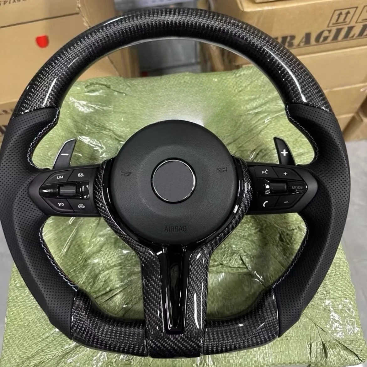 

Full Black Carbon Fiber M Sport Steering Wheel For BMW F10 F11 F15 F16 F30 F31F33 F35 F34 F36 F39 F20 Premium Perforated Leather