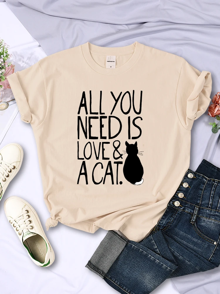 All You Need Is Love & A Cat Women Tshirt Hip Hop Harajuku Cute T-Shirt Casual Oversize Clothing O-Neck Breathable Short Sleeve