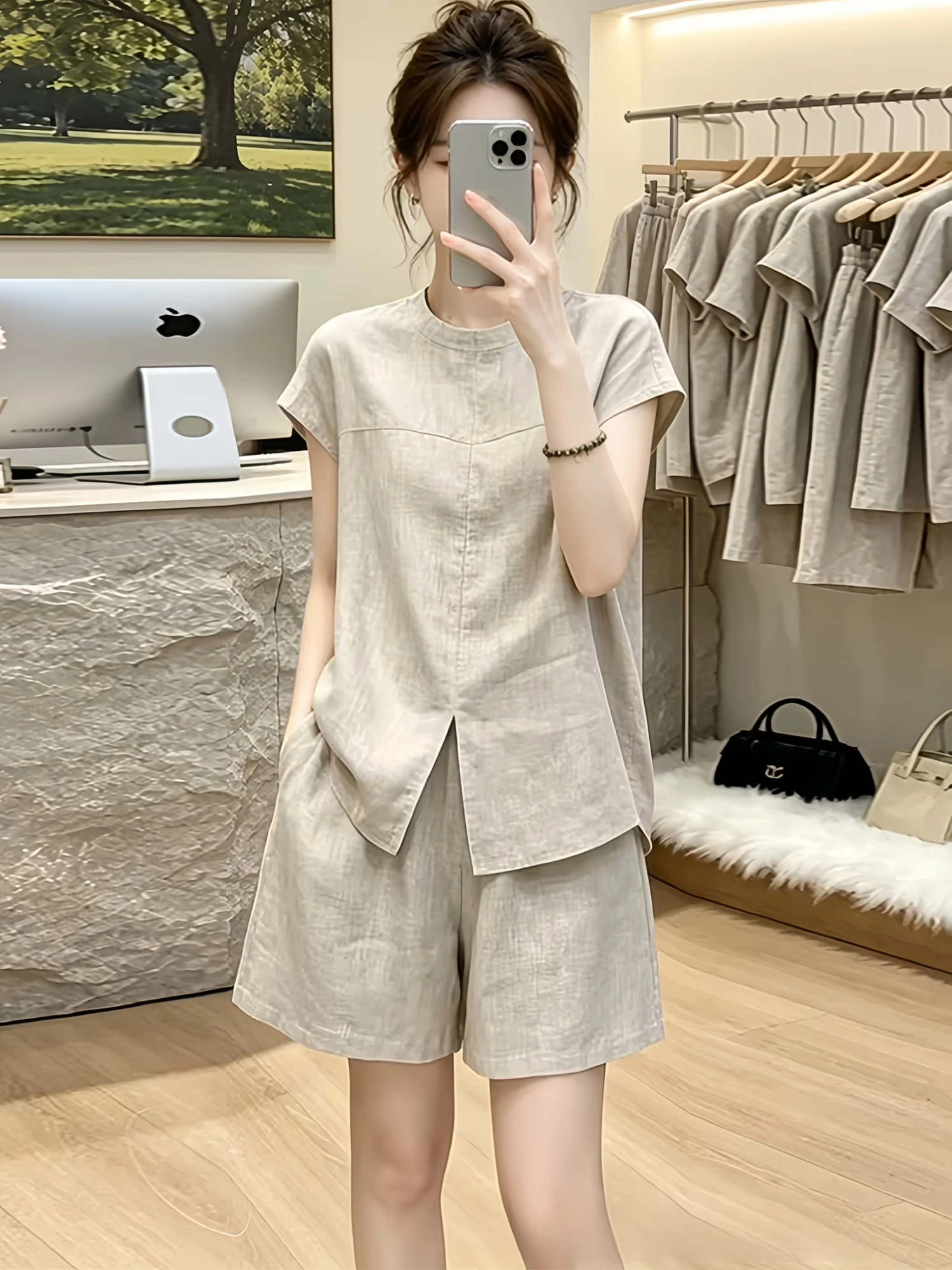 

Elegant High Waist Short Pants Women's Fashion Set Summer New round Neck Slit Sleeveless Top High Waist Illusion Shorts