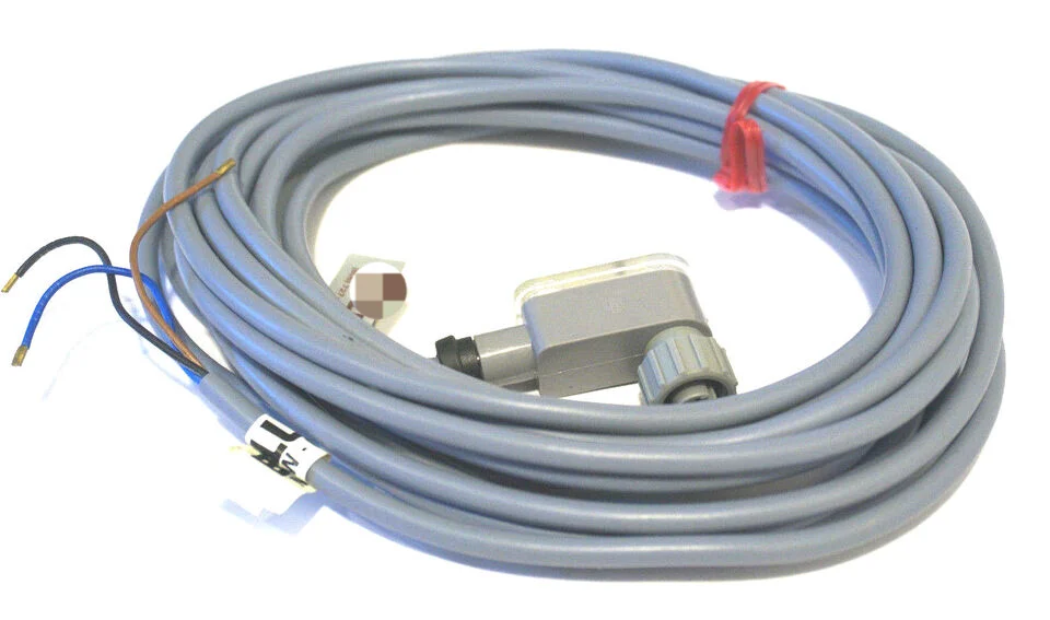 

NEW BKS-S4-4/5 PROXIMITY SENSOR BKSS445