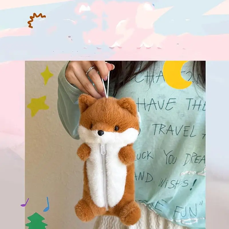 Weiches, flauschiges Plüsch-Fuchs-Federmäppchen mit tragbarem Aufhängering und großer Kapazität für Schüler, Schule, Büro und Schreibwaren-Aufbewahrung. – Detail 6