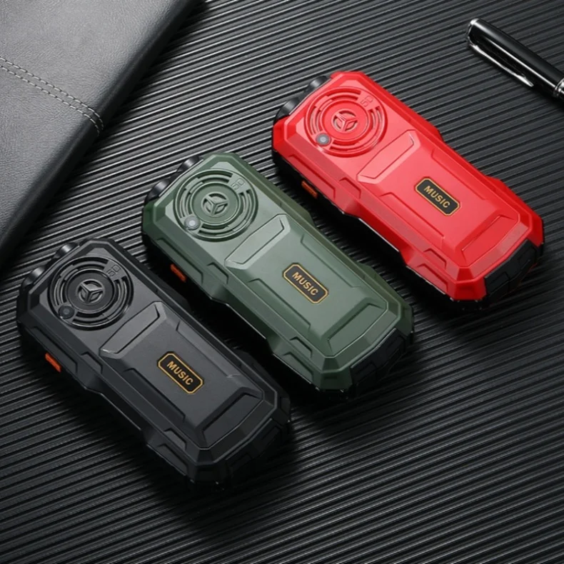 YEEMI Q5 4G Button Phone 2.4inches Dual SIM Card HD Call Camera FM LED Flashlight LTE Type-C Triple-proof Outdoor Mobile Phone