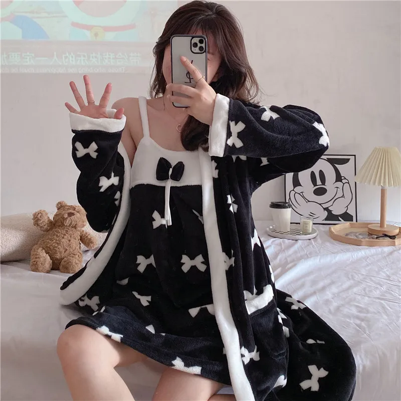 

Зима 2023, 2 шт., сексуальные толстые теплые фланелевые ночные рубашки, комплект халатов для женщин, корейский свободный коралловый флис, одежда для сна, халат, ночное платье