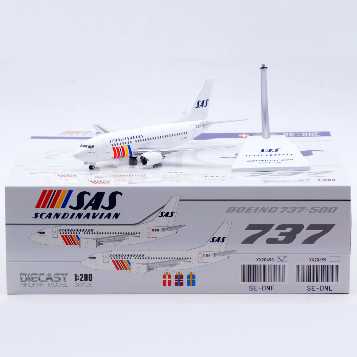 XX20498 Alloy Collectible Plane Gift JC Wings 1:200 SAS Scandinavian Airlines Boeing B737-500 Diecast Aircraft Jet Model SE-DNF