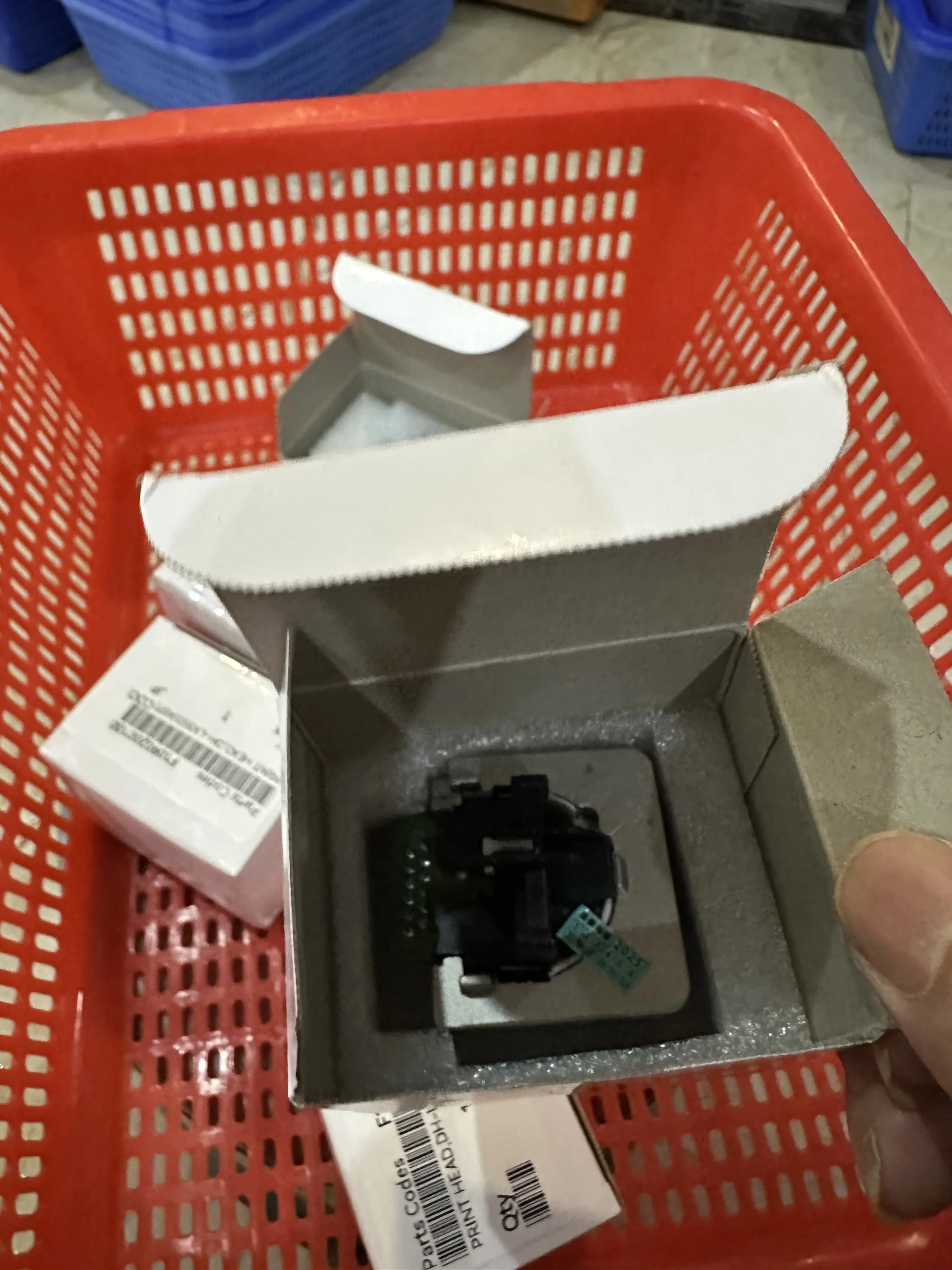 

Print head F109000 Printhead For Epson LX310 LX350 New Compatible Dot Matrix Printer Head