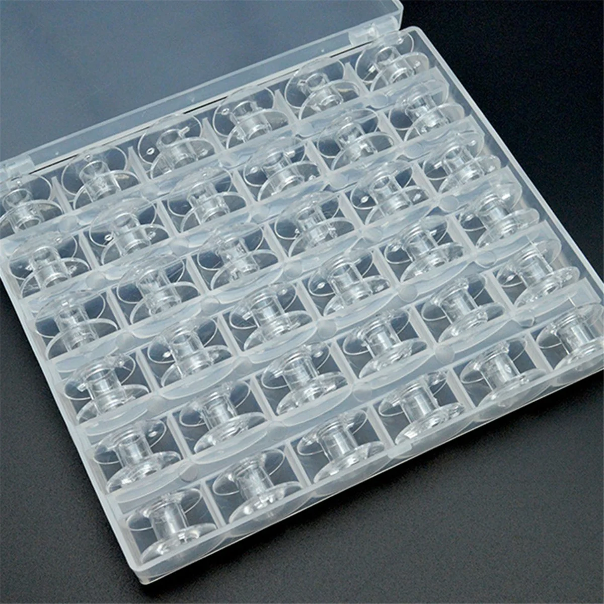 25Pcs Sewing Machine Bobbin, Universal Sewing Bobbins Plastic Sewing Machine Bobbin with Storage Box