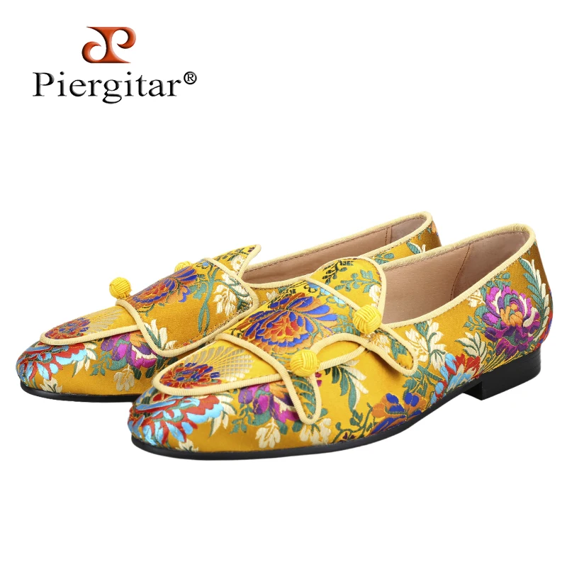Piergitar Five Colors Totem Printed Silk Men's Monk Shoes New Chinese Style Handmade Balls Decoration Slip-On Loafers For Party