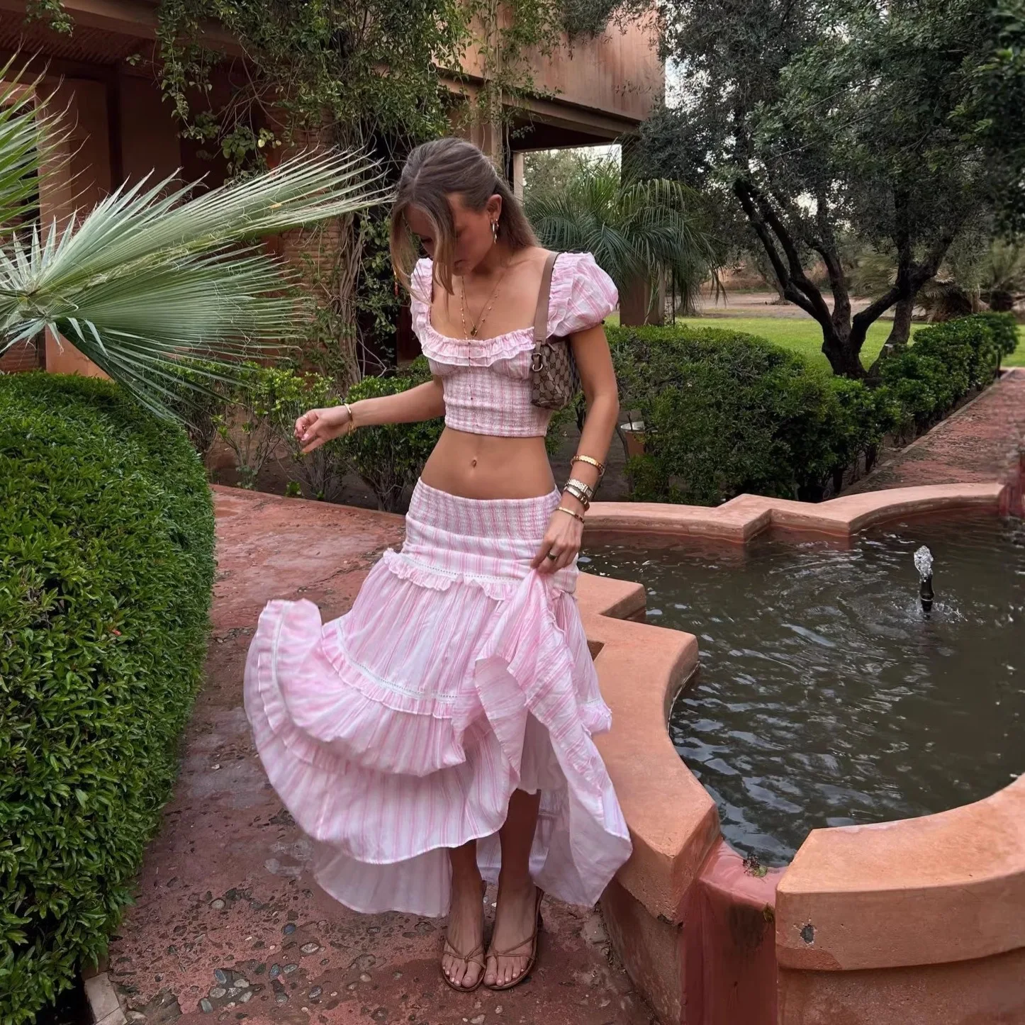 

Striped Skirt Two-piece Summer New Product Bubble Sleeve Square Neck Short Top Low Waist Layered Skirt Women