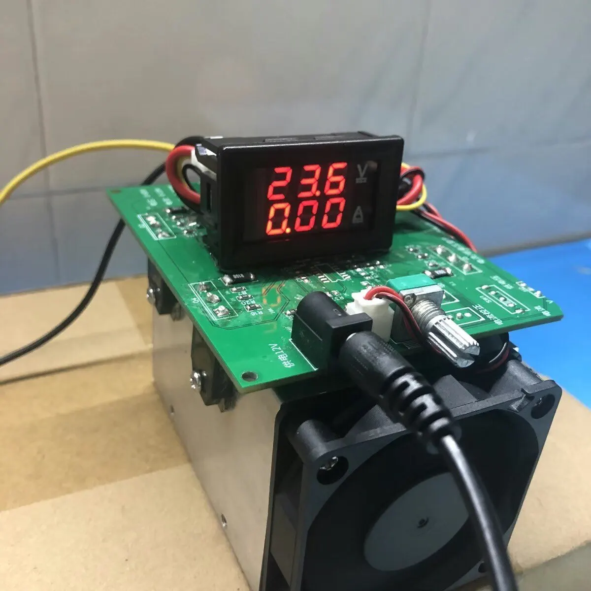 250W Finished Electronic Load Meter LM324 Constant Current Electronic Load Meter Battery Power Test Discharge Load