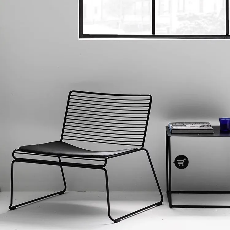 #Modern Design Metal Wire Mesh Dining Chair with PU Leather Seat Solid Iron Steel for Garden Cafe Restaurant and Bathroom Use