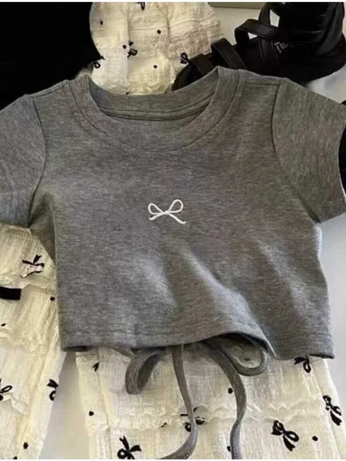 Conjunto de Dos Piezas de Estilo Coreano para Niñas, Top de Manga Corta con Lazo de Mariposa en la Espalda y Plones Ancho...