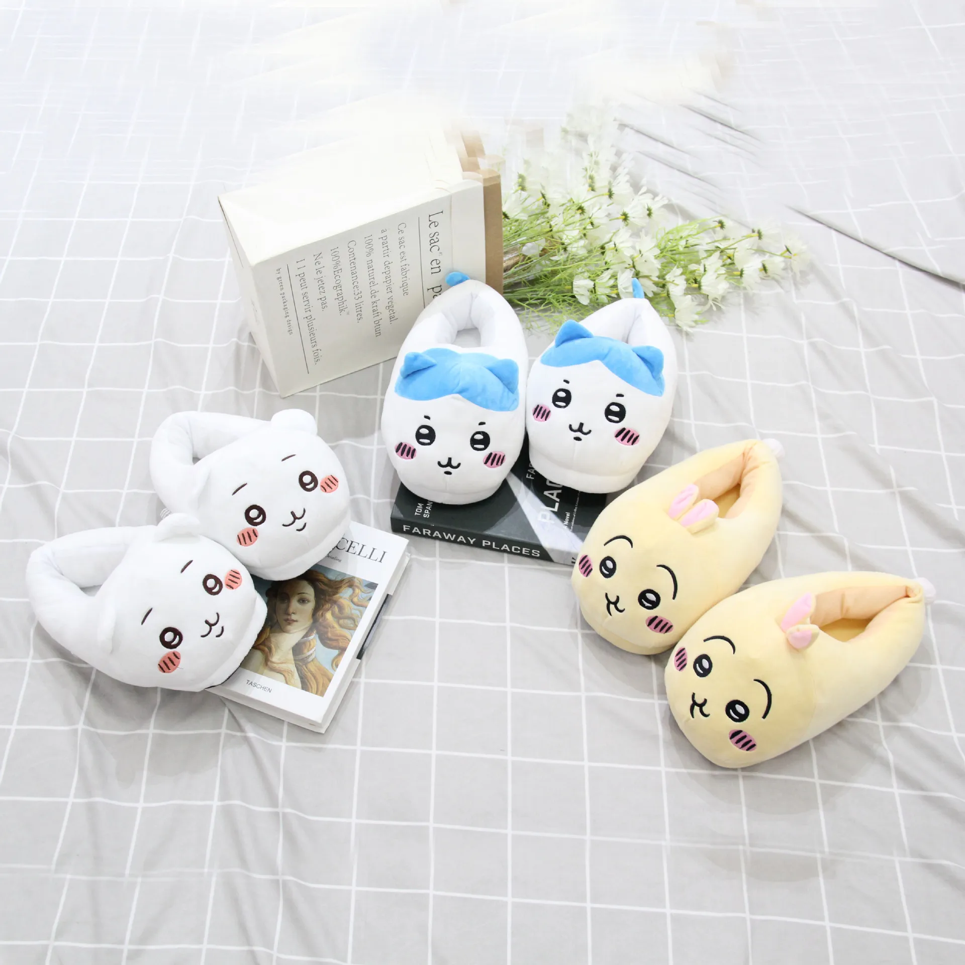 

MINISO Chiikawa Plush Slippers Cute Cartoon Anime Hachiware Usagi Woman's Winter Indoor Soft And Warm Cotton Slippers Gifts