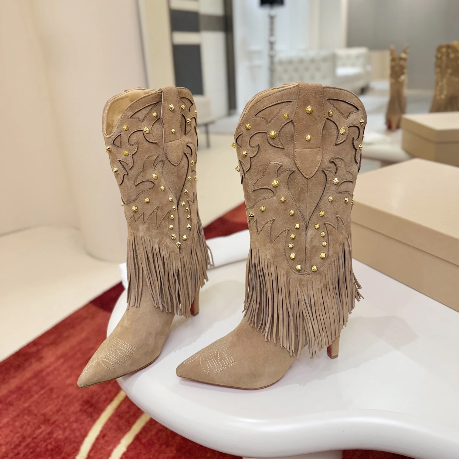 

Hot Sale Strret style Boots Ankle boots for women Women's calf boots Pointed toe Stiletto heel Fringe decoration Size 35-43