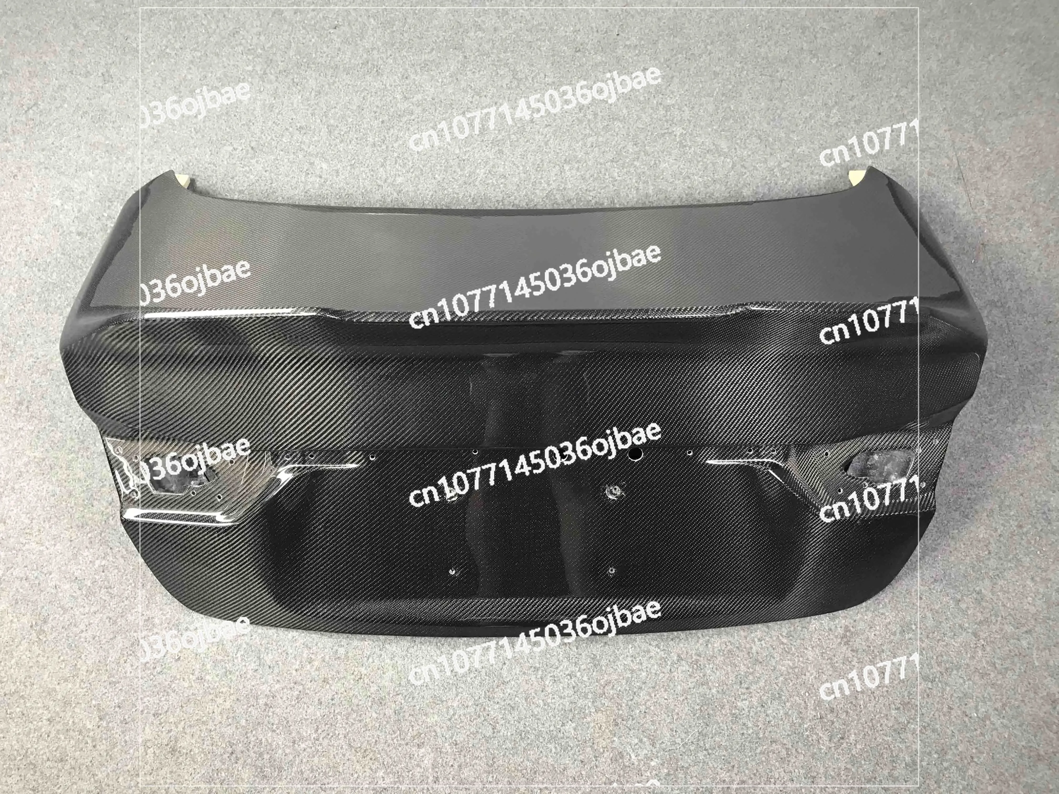 V2 Type Pure Carbon Fiber Rear Trunk Q50 Rear Tailgate