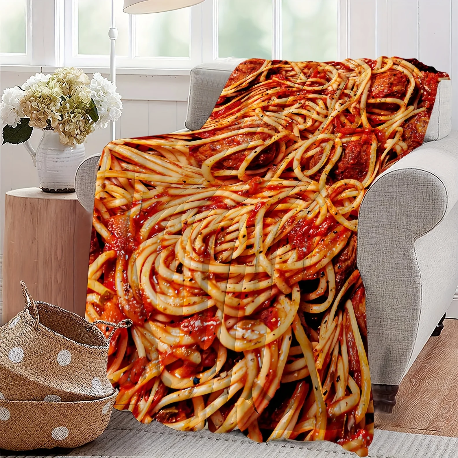 1pc Tomato Spaghetti Blanket - Realistic Spaghetti & Meat Sauce Design, Soft Flannel Throw for Couch, Bed, Dining Decor - Lightw