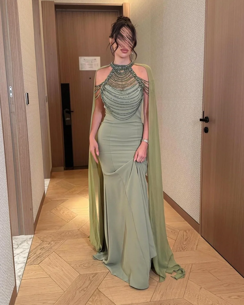 

Customized Elegant Jersey Sequined Pleat Trumpet Jewel Long Dresses Bespoke Occasion Party High Quality